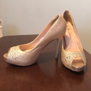 Gold-Nude sparkly 5in heel Size 10
